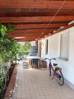 Casa con giardino a pochi passi dalla spiaggia